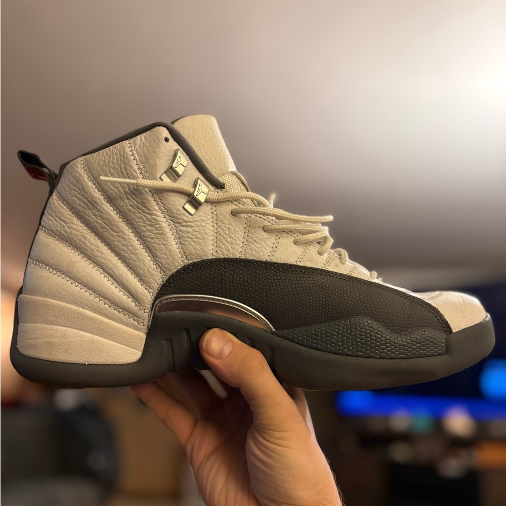 Air Jordan 12 Retro ‘Dark Grey’ 2019 Sneakers - [Size 12] - Authentic - Picture 6 of 7